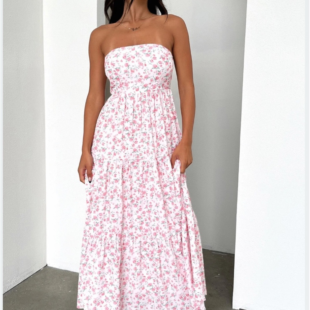 THATS SO FETCH floral maxi dress